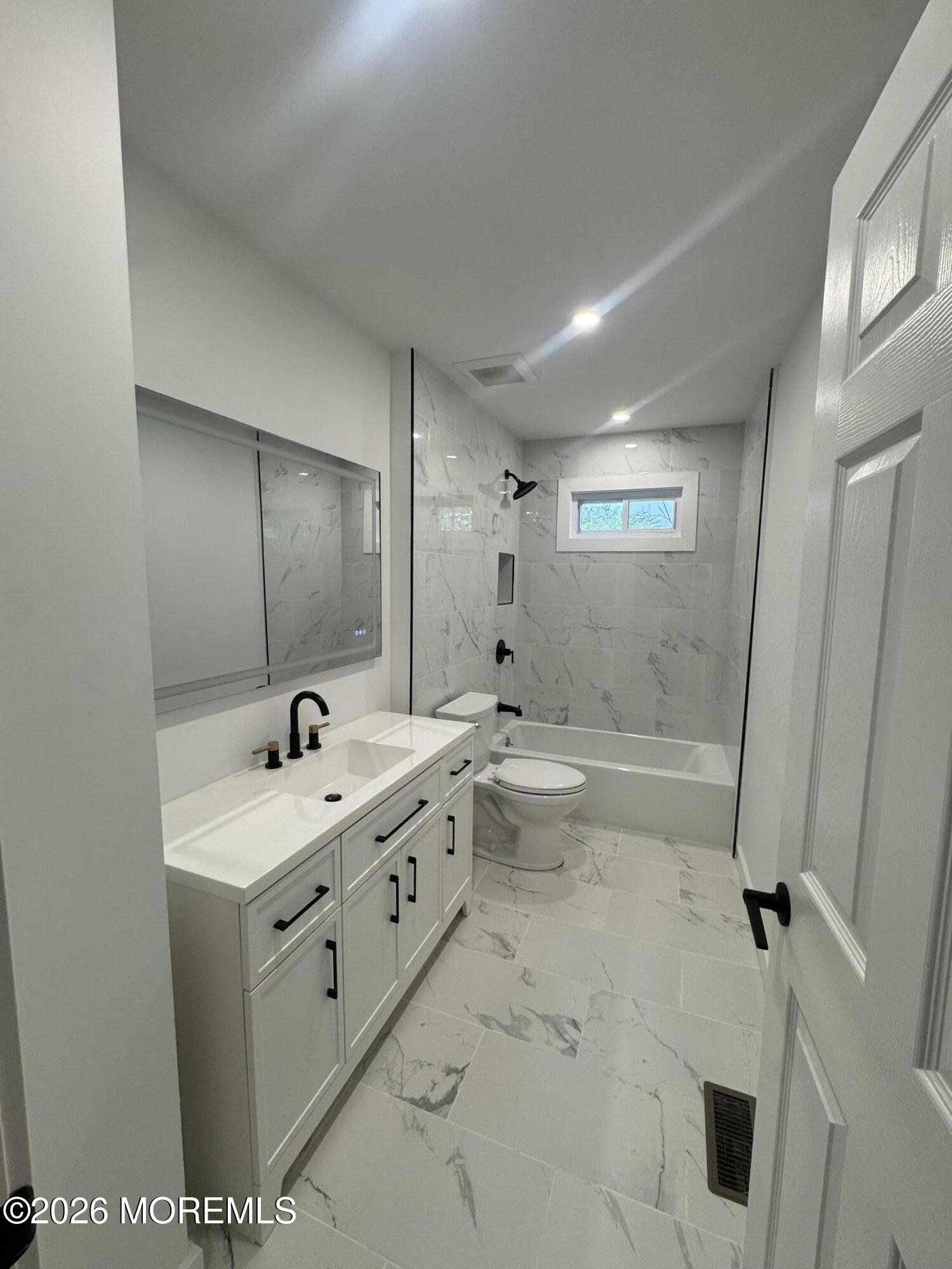 20 Oak Hill Drive Image 3