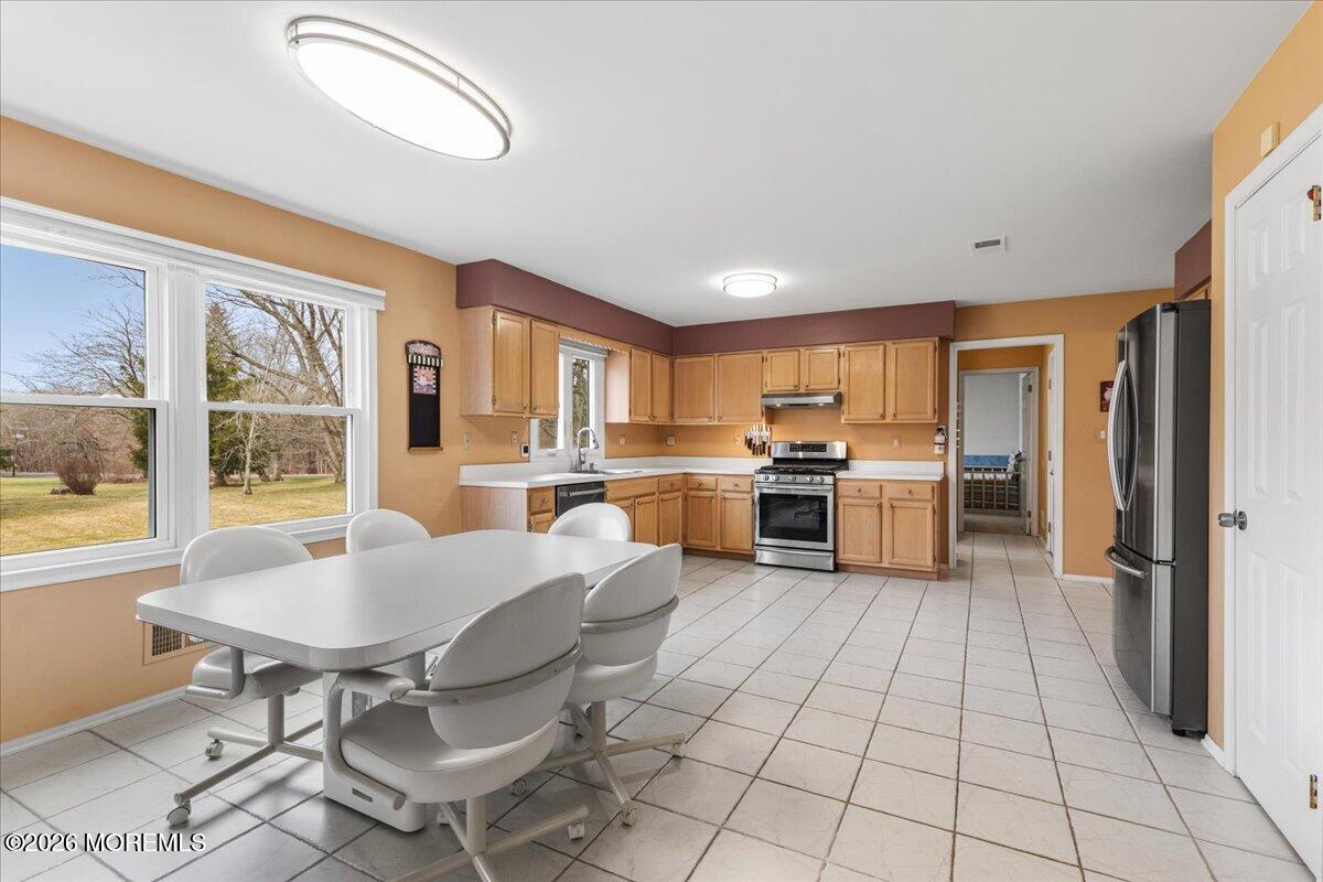 4 Arie Drive, Marlboro, NJ, 07746 image 16