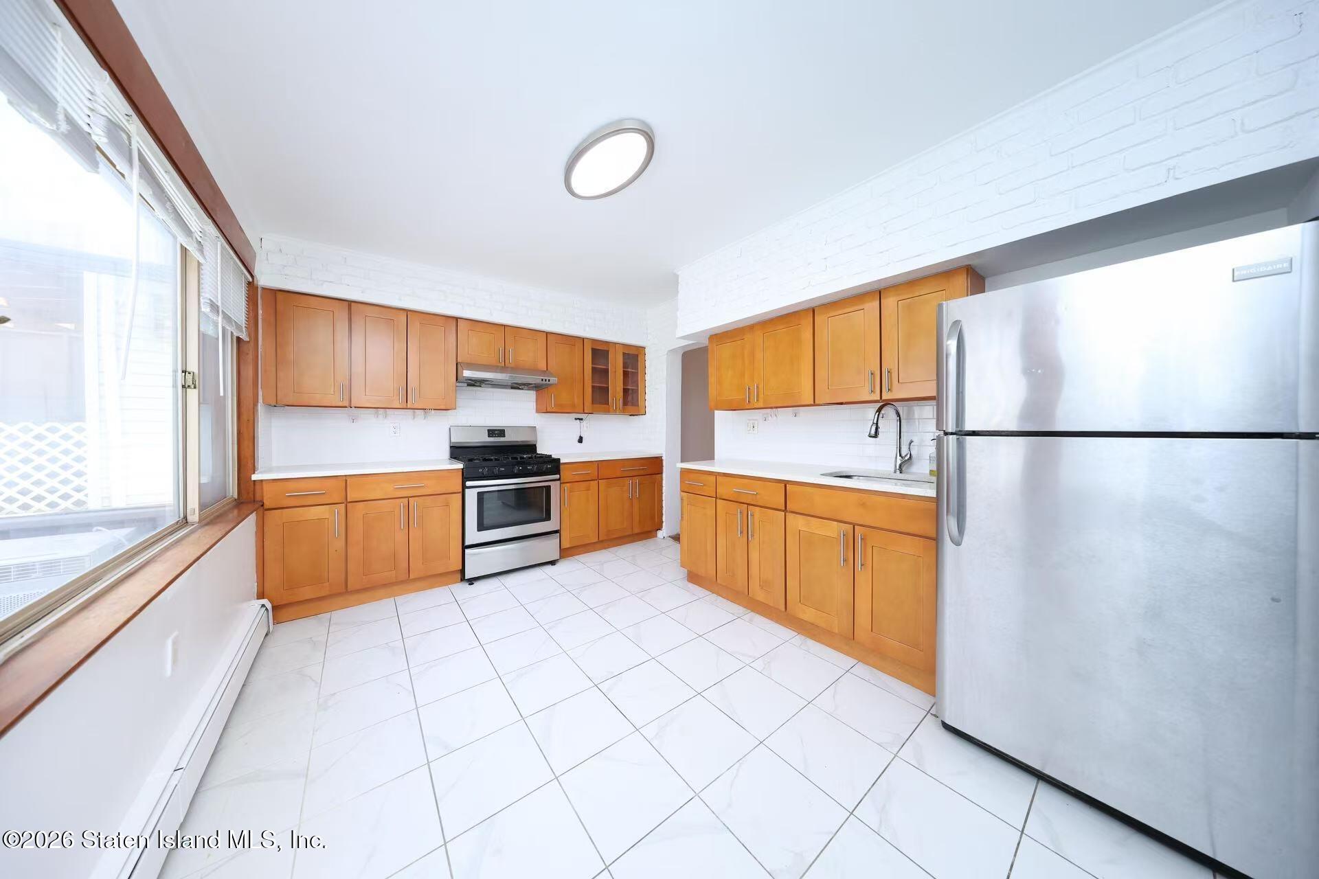 42-21 249th Street, Queens, NY, 11363 image 18