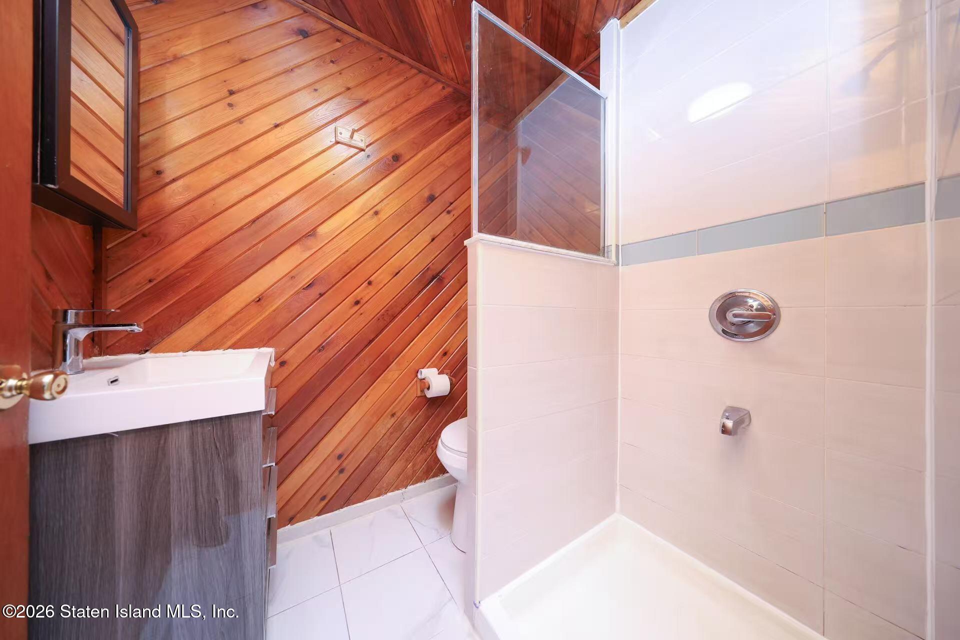 42-21 249th Street, Queens, NY, 11363 image 20