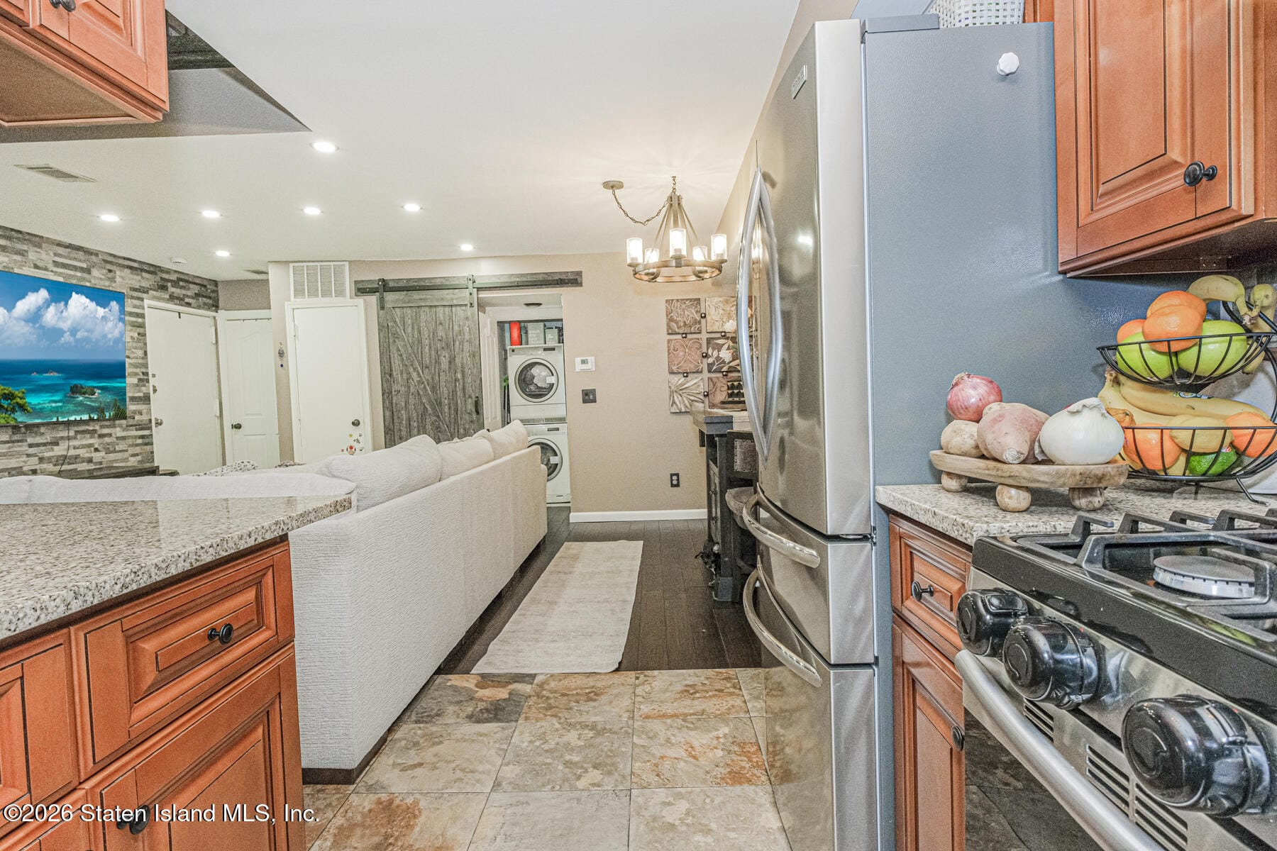 65 Elmwood Park Drive 65a Image 4