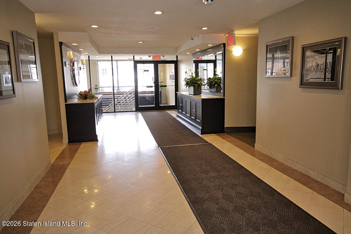 6 New Lane 8d, Staten Island, NY, 10305 image 15