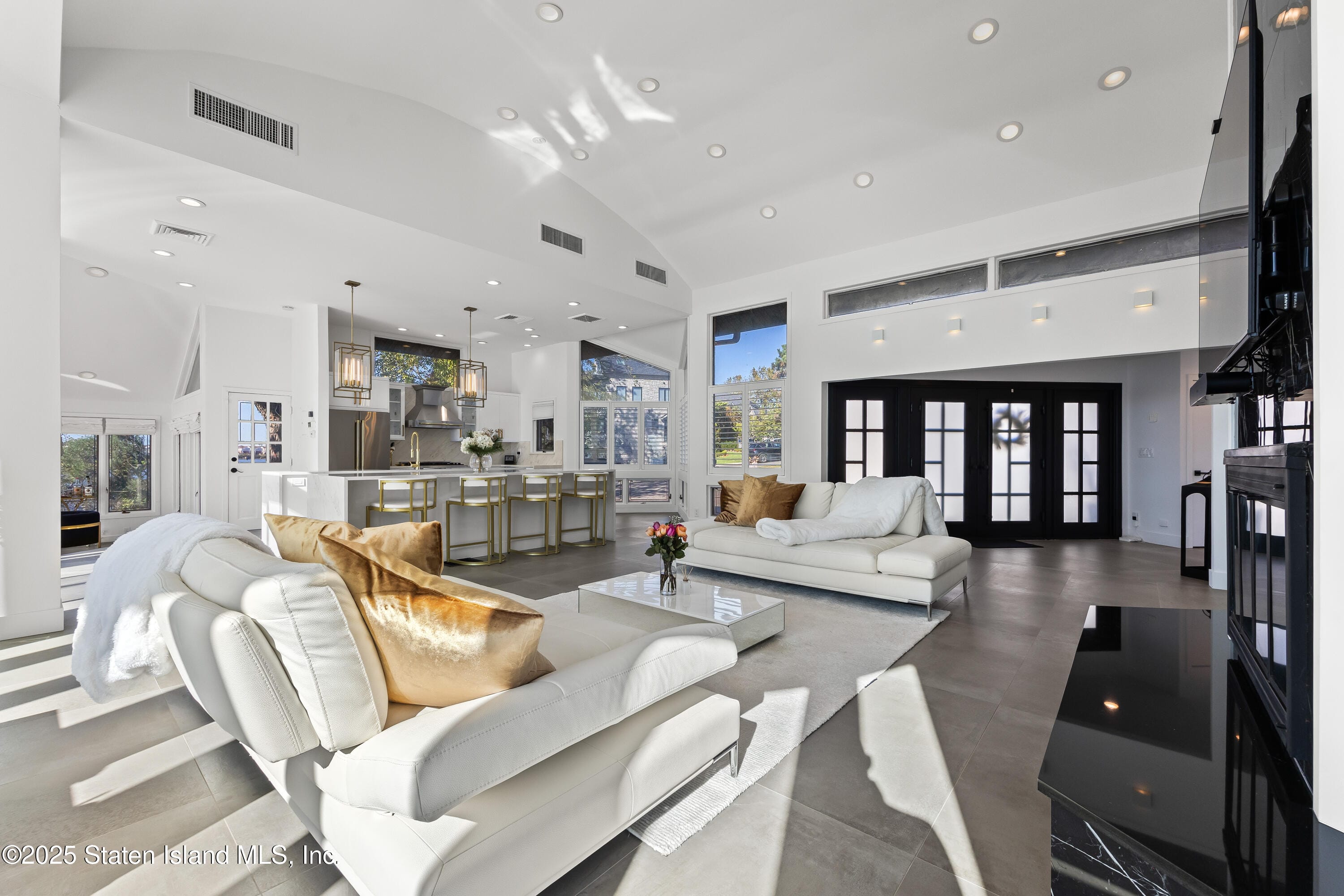 2 Wards Point Avenue, Staten Island, NY, 10307 image 7