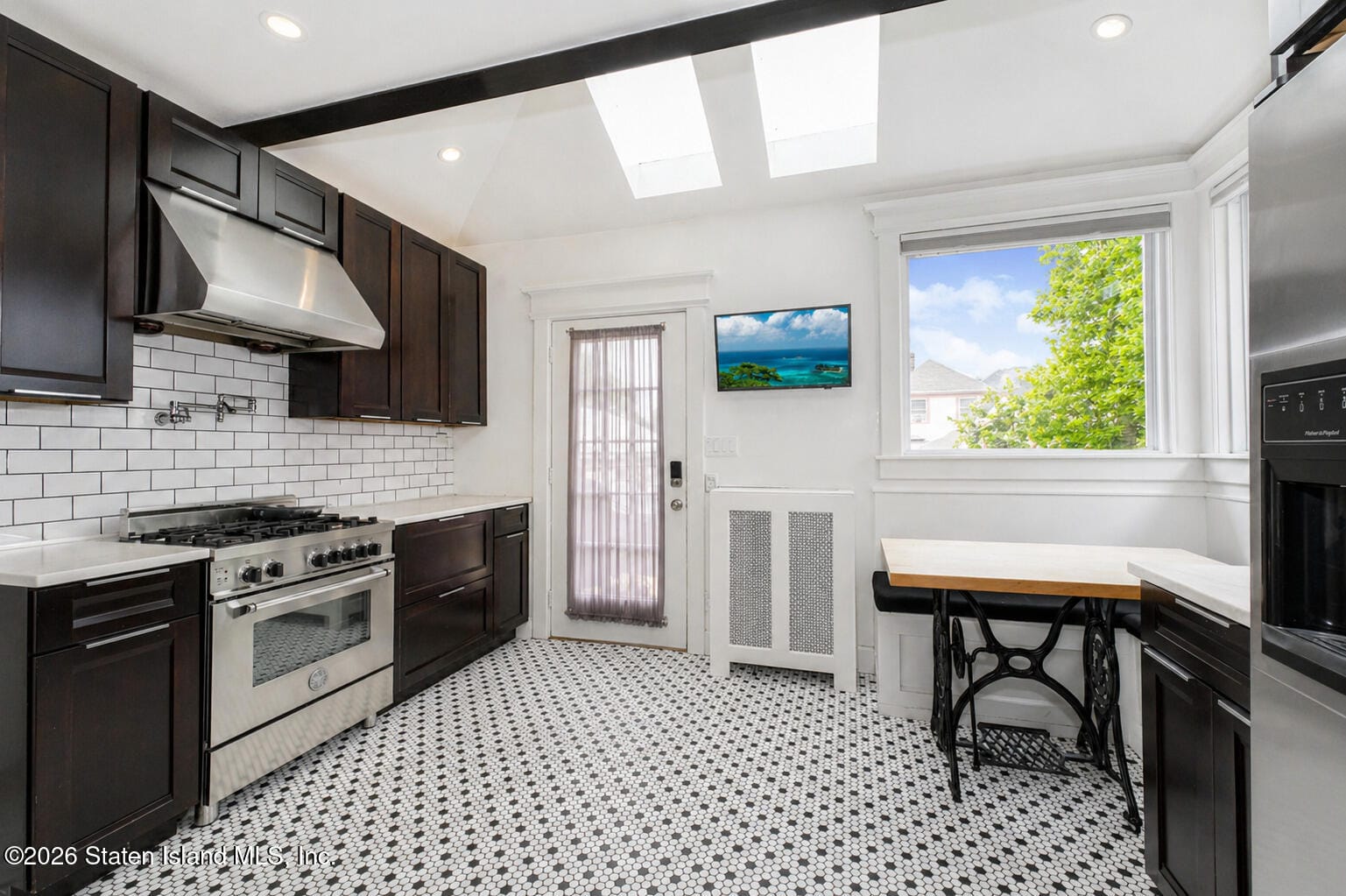 39 Burnside Avenue, Staten Island, NY, 10302 image 10