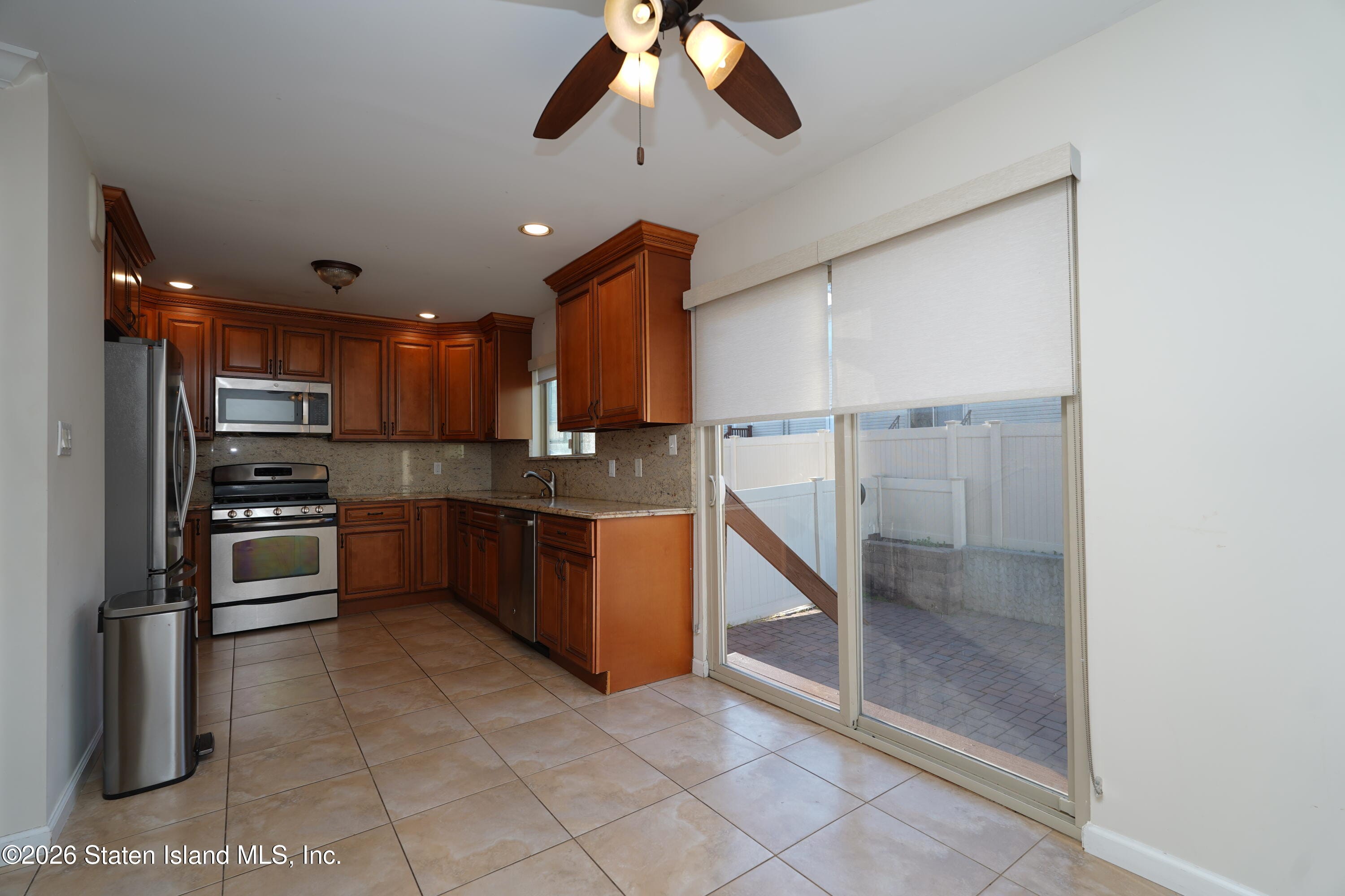 66 Plumtree Lane, Staten Island, NY, 10309 image 16