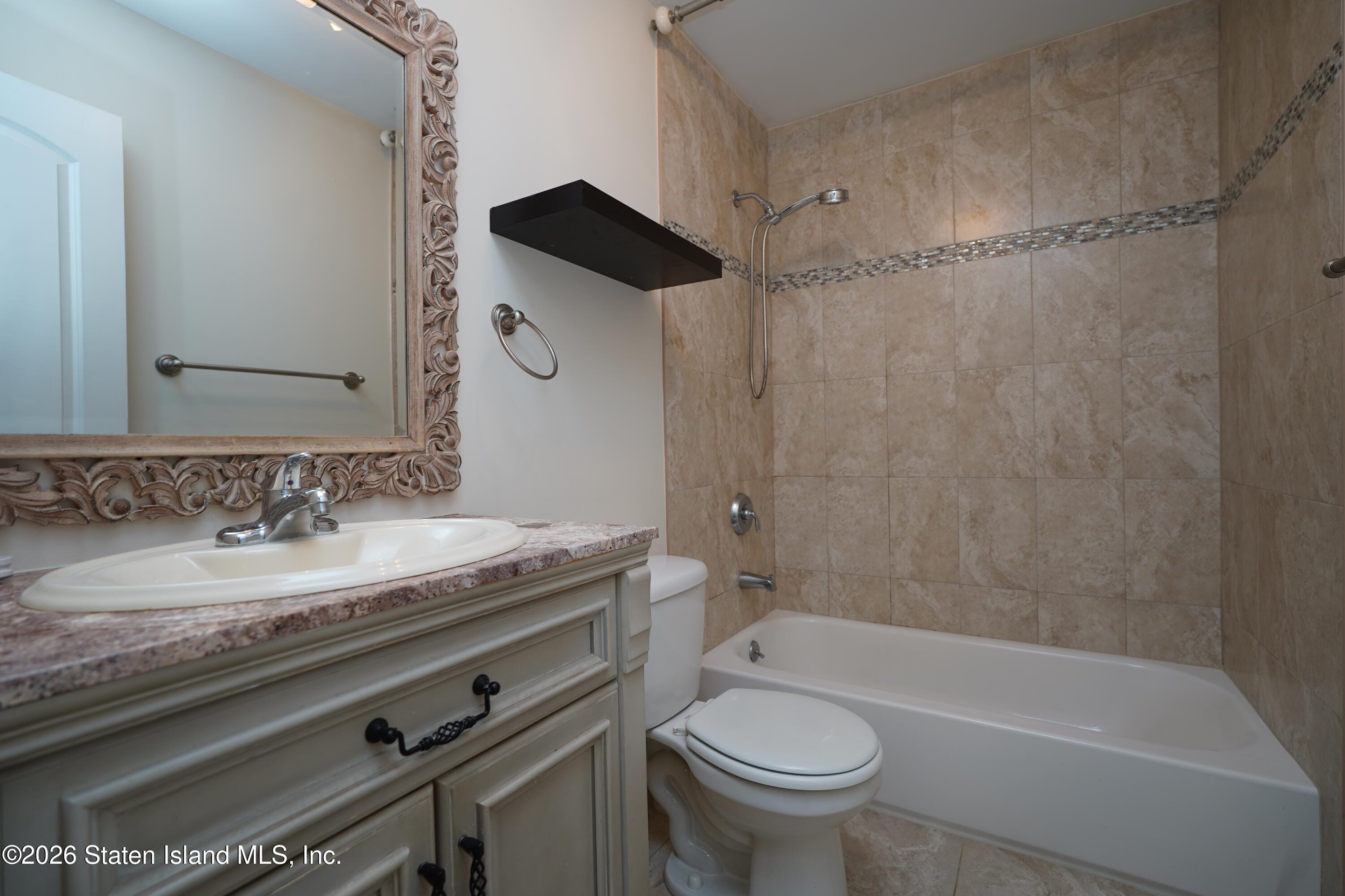 66 Plumtree Lane, Staten Island, NY, 10309 image 31