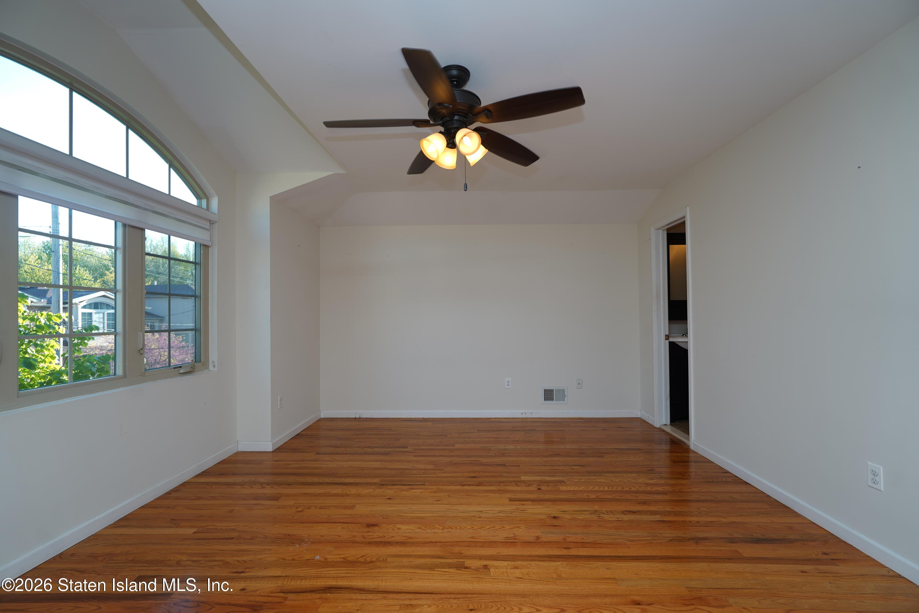 66 Plumtree Lane, Staten Island, NY, 10309 image 27