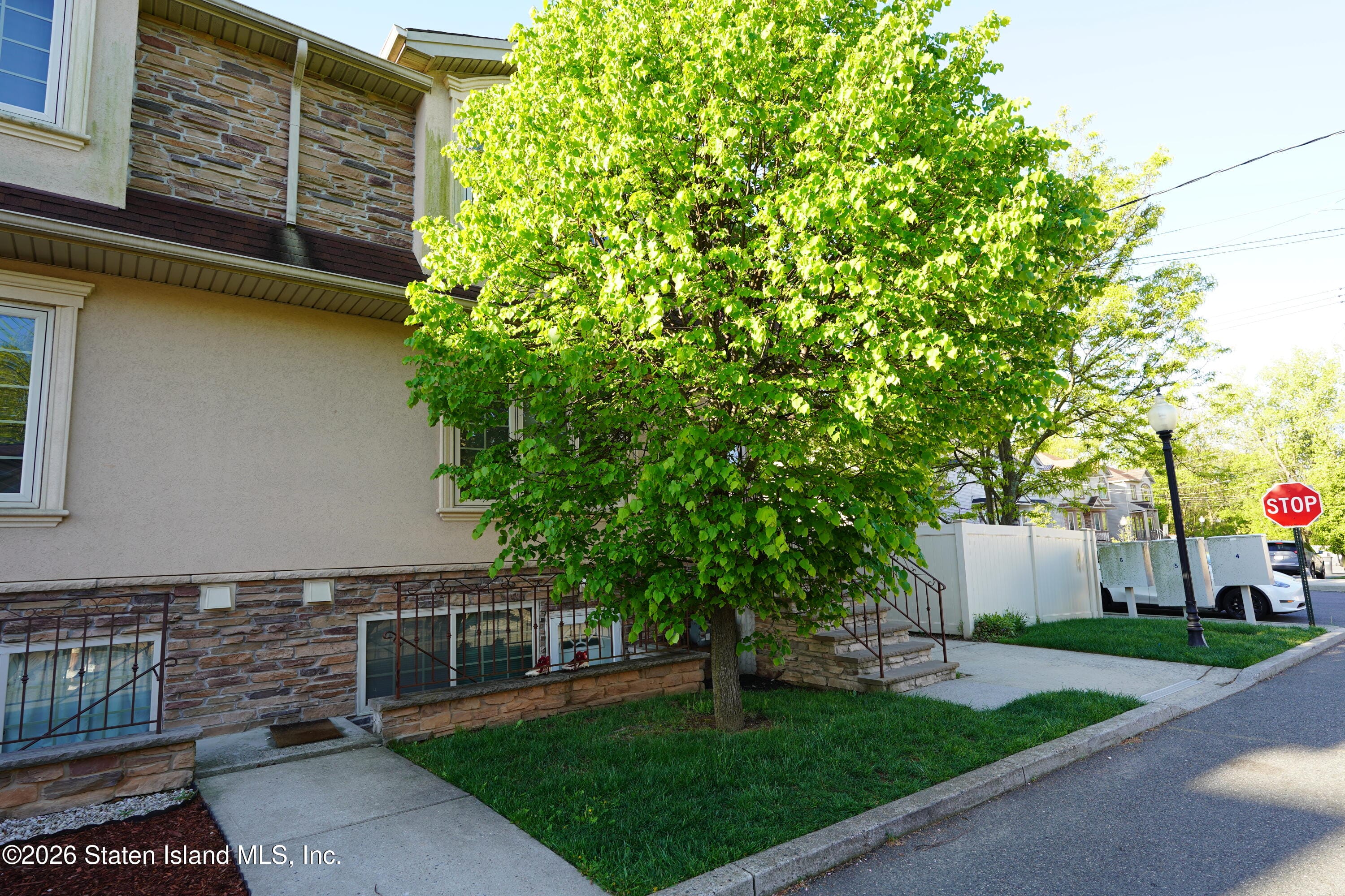 66 Plumtree Lane Image 3