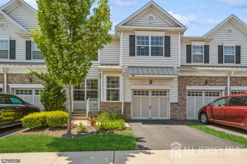 79 Autumn Lane Image 2