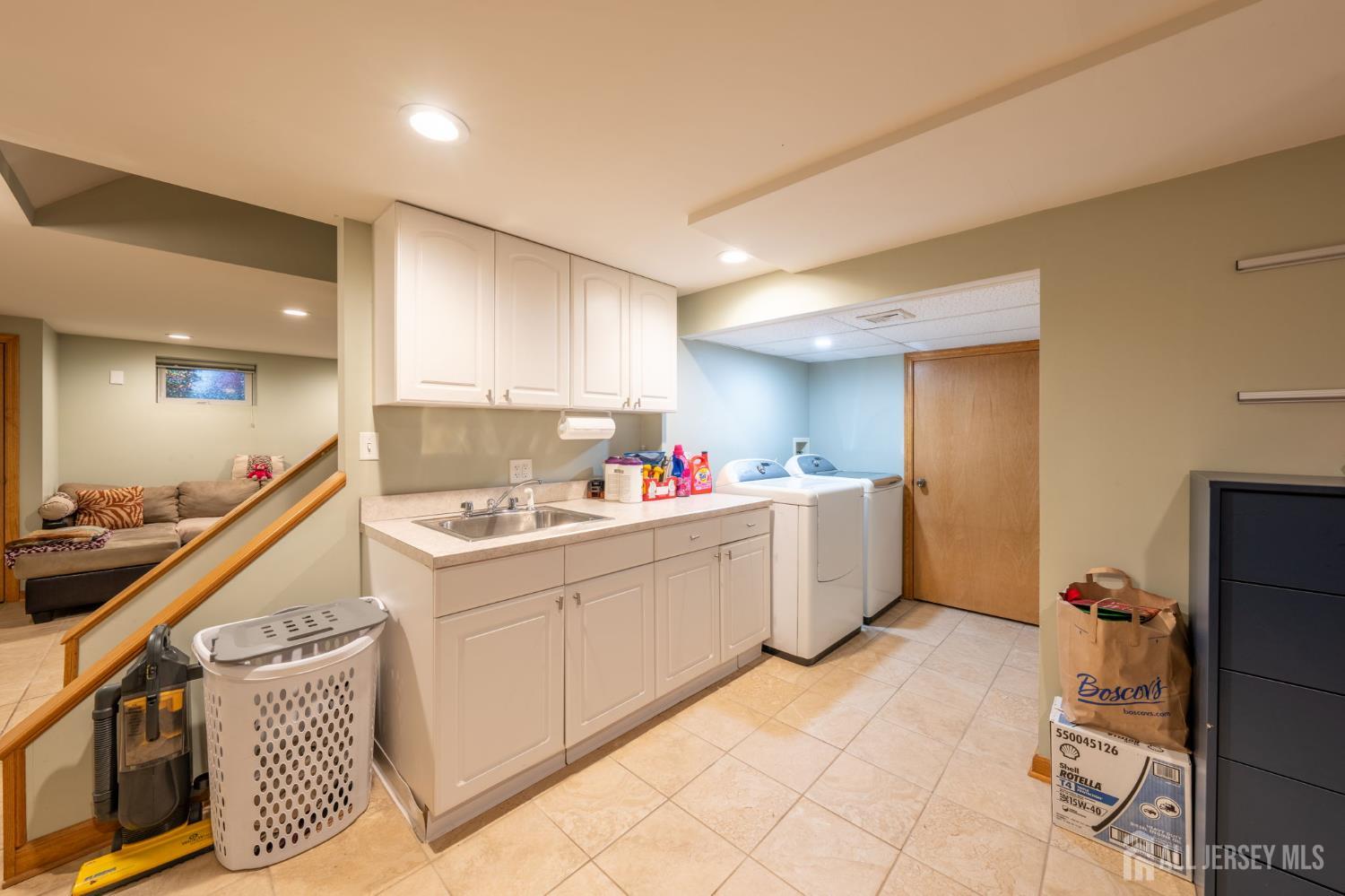 41 Clover Avenue, Colonia, NJ, 07067 image 8