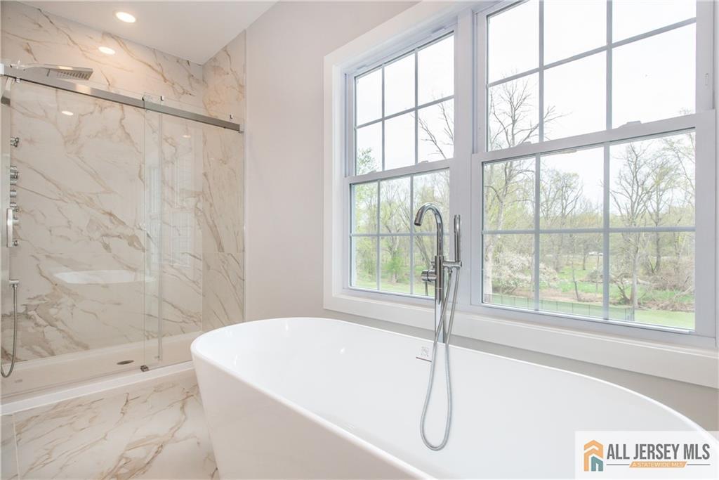 165 Normandy Drive, Piscataway, NJ, 08854 image 22