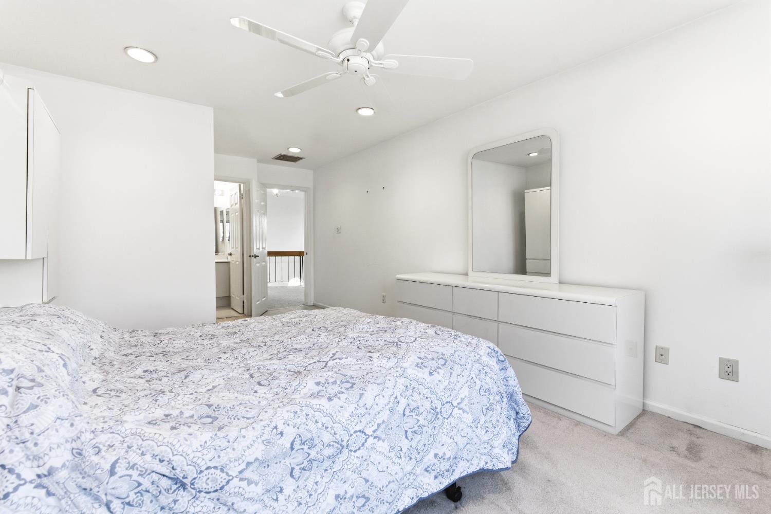 15 Dorchester Drive, East Brunswick, NJ, 08816 image 25