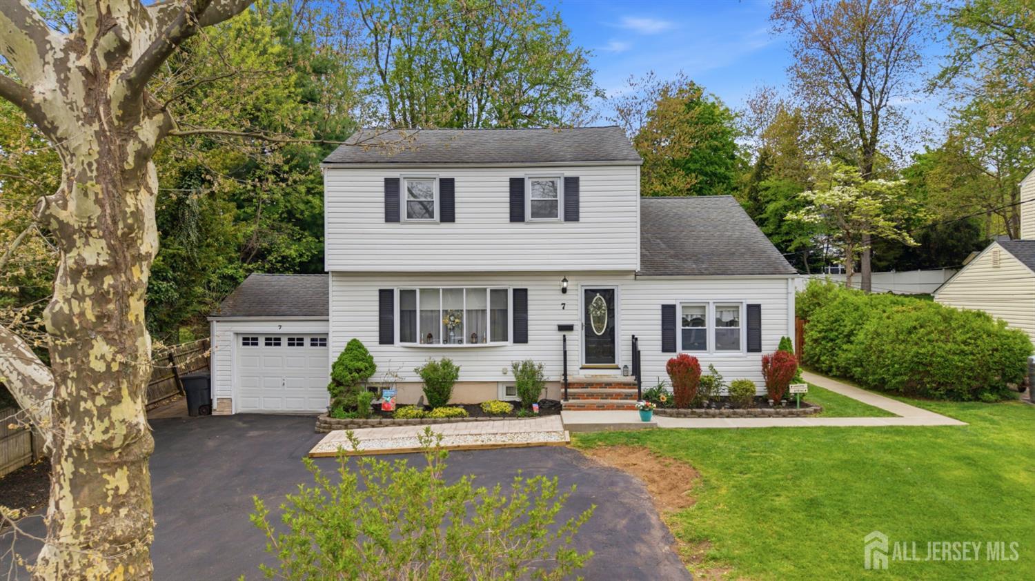 7 Spier Drive Image 2