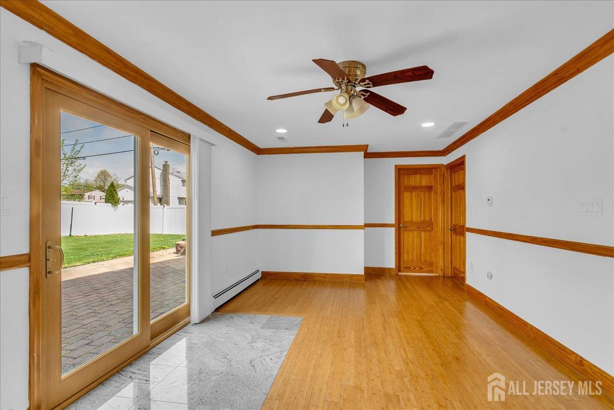 95 E Calvert Avenue, Edison, NJ, 08820 image 21