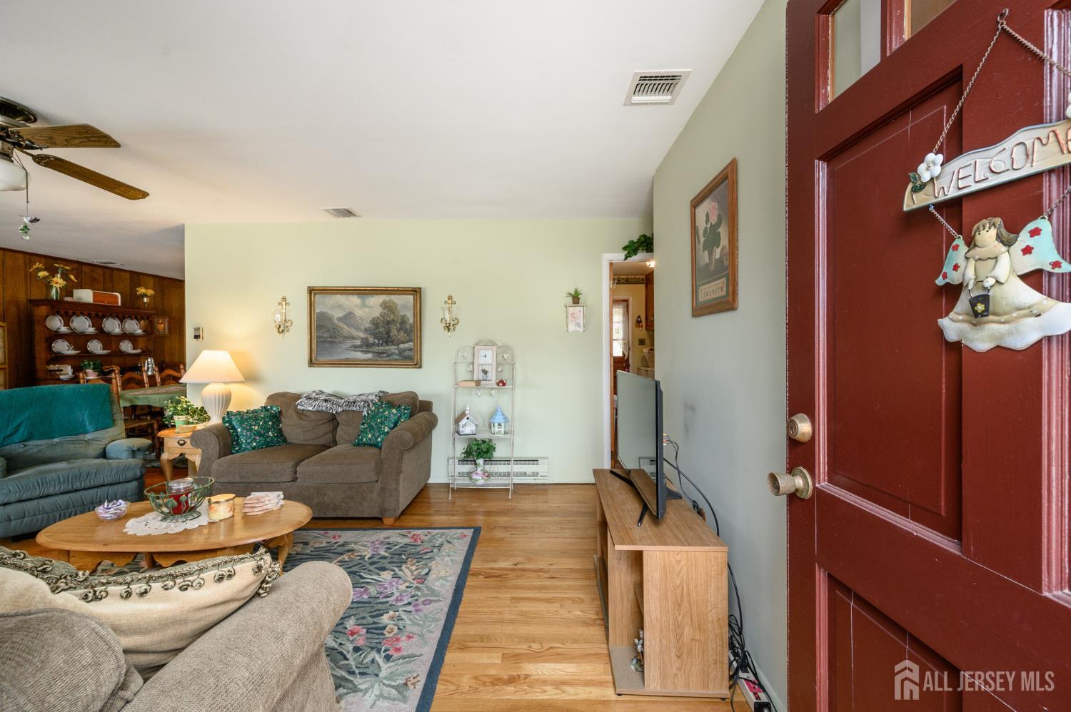 613 Winthrop Drive Image 4