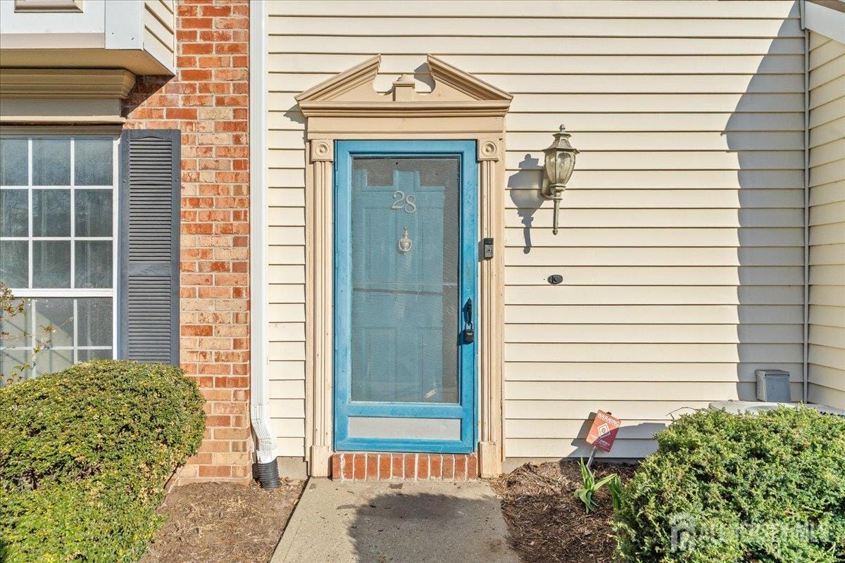 28 Boston Court Image 2