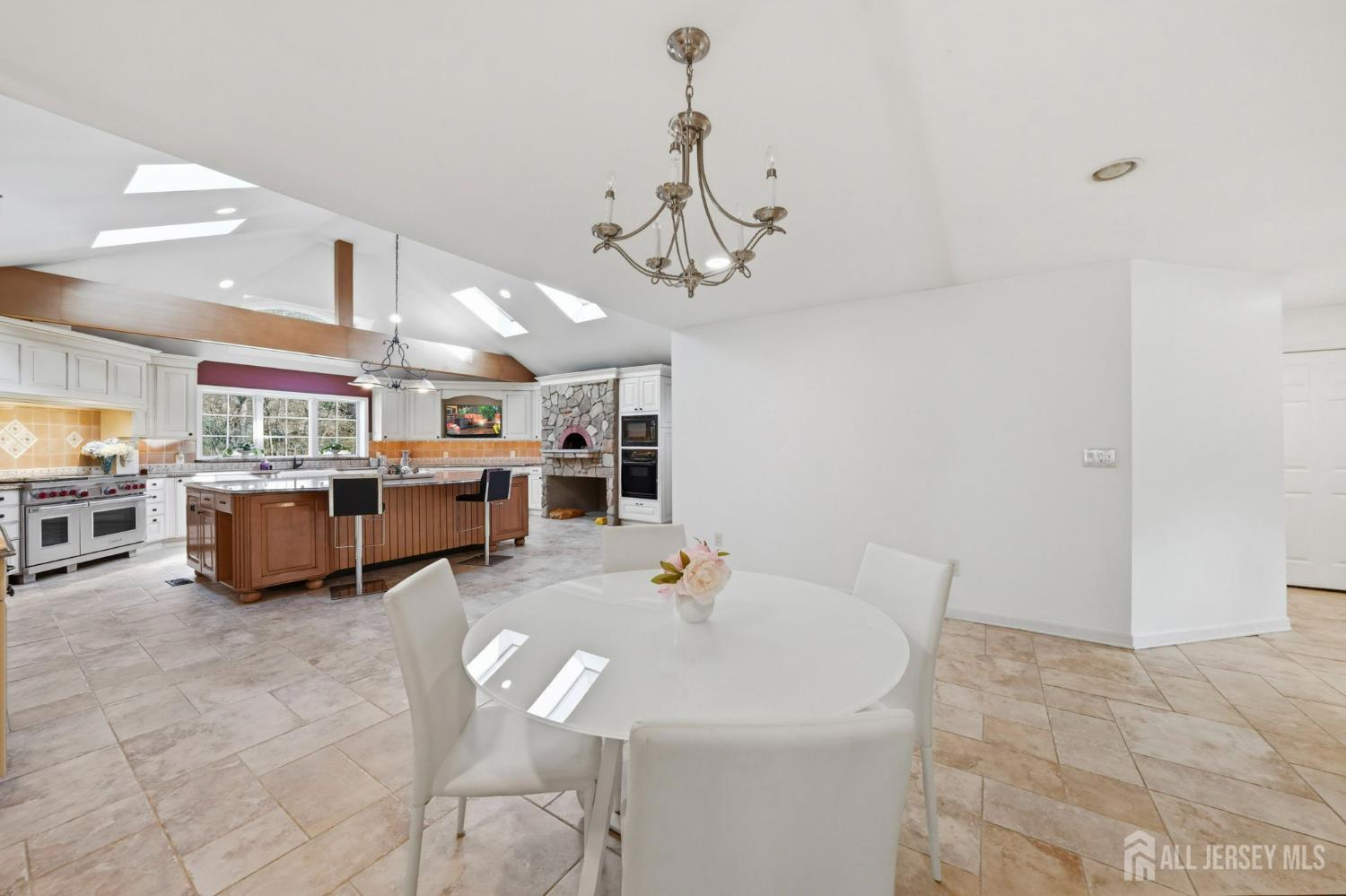 7 Monroe Place, Cranbury, NJ, 08512 image 17