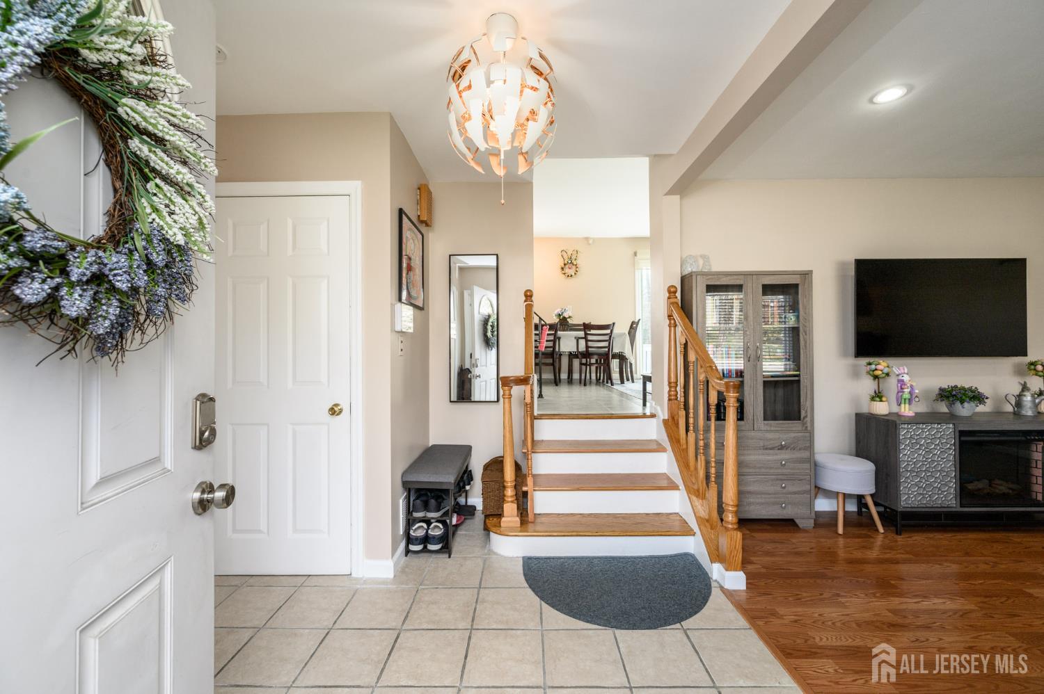 2 Rutan Road Image 2