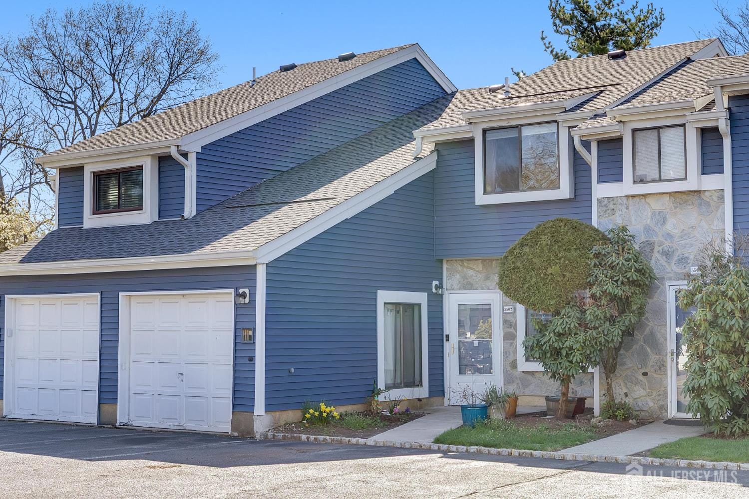 5502 Hana Road Image 2