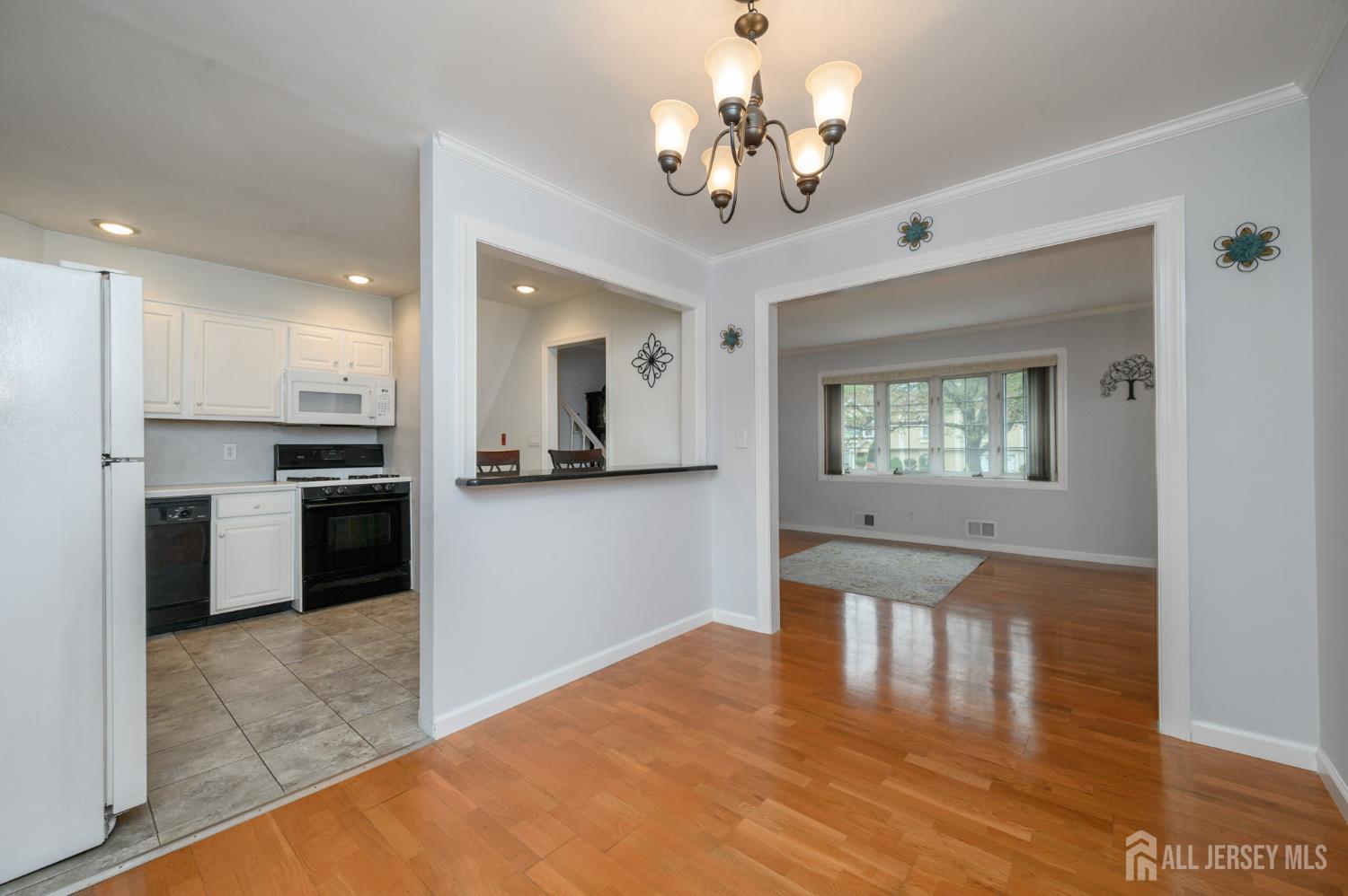 384 Maplewood Avenue, Colonia, NJ, 07067 image 8