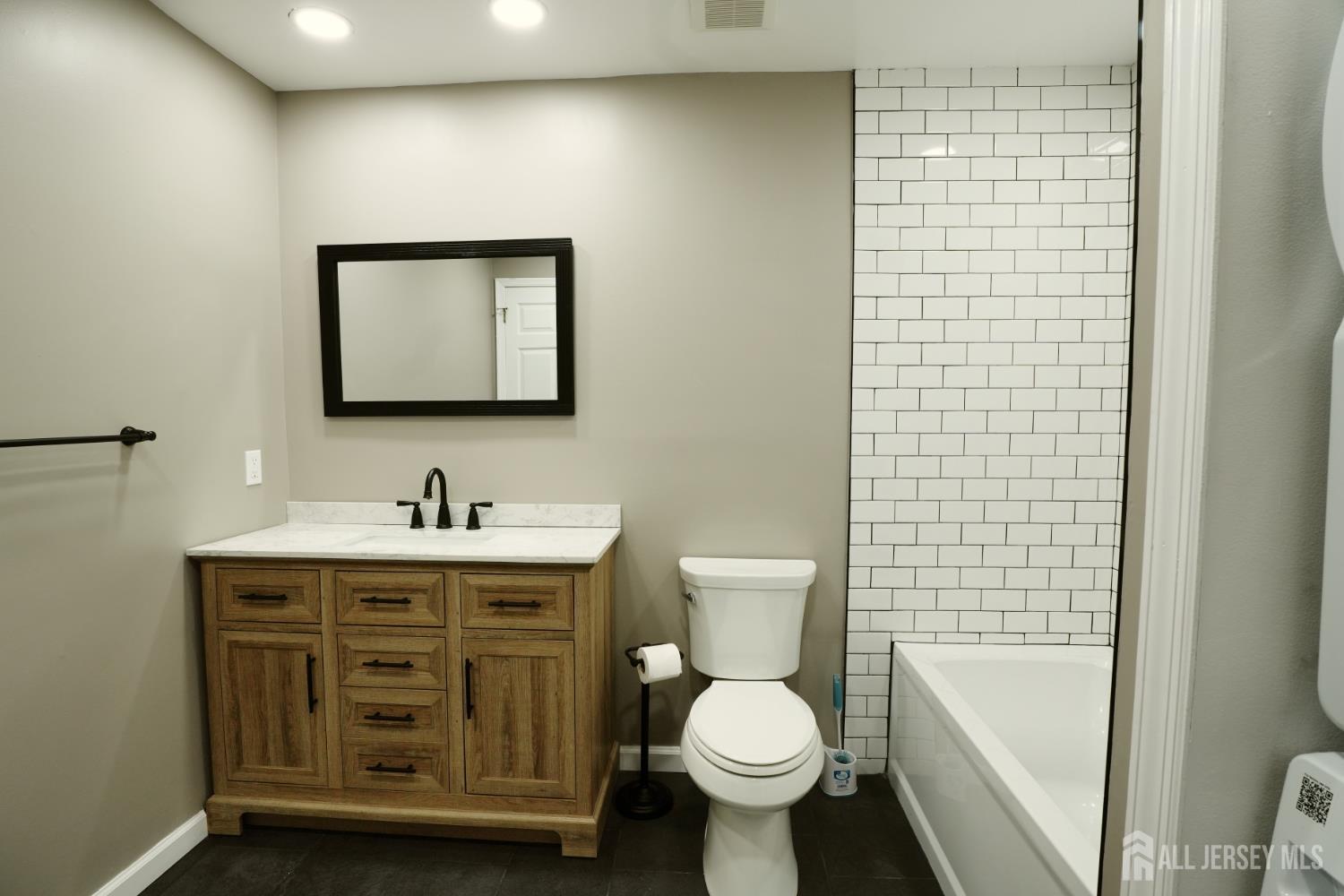 395 Carhart Court, East Brunswick, NJ, 08816 image 11