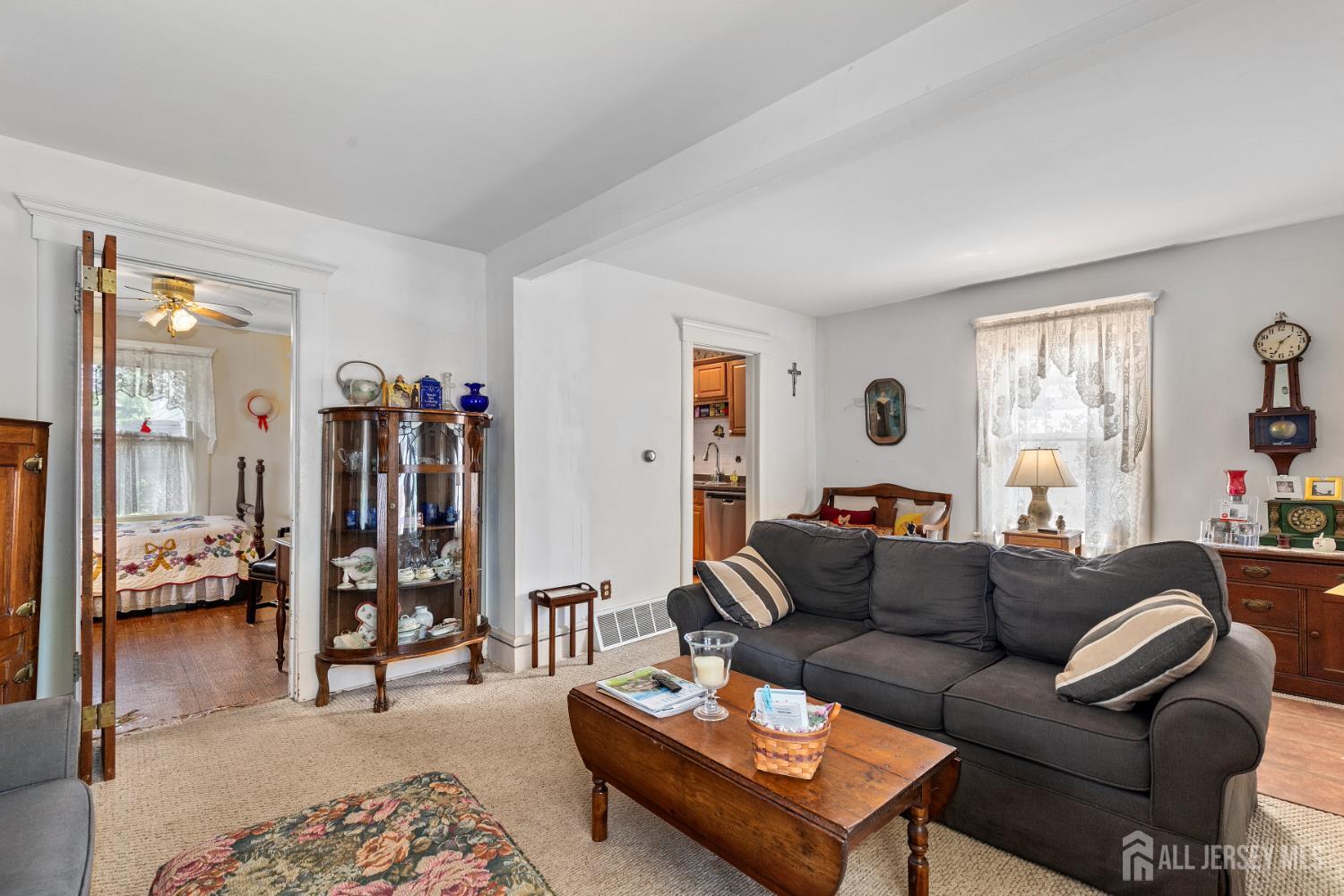 28 WILDWOOD Avenue, Fords, NJ, 08863 image 25