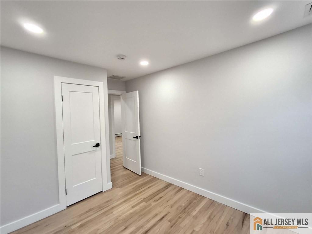 397 Lake Avenue, Colonia, NJ, 07067 image 23