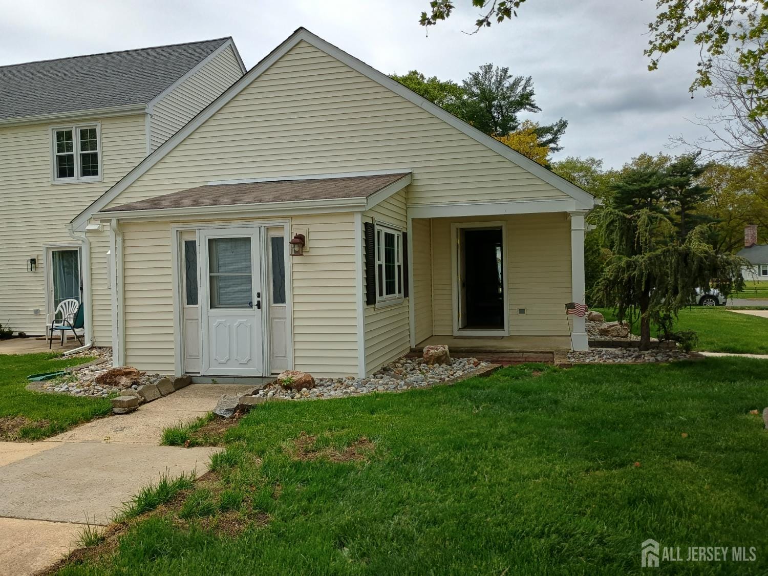 73 Rossmoor Dr Drive A Image 3
