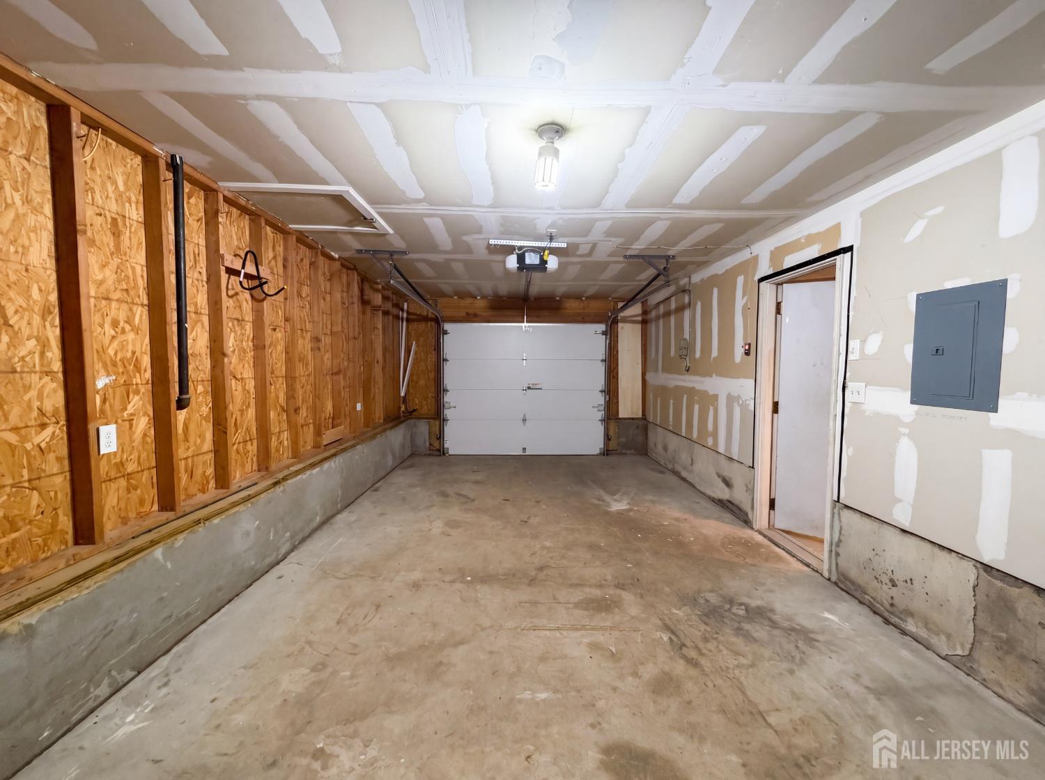 19 Central Avenue, East Brunswick, NJ, 08816 image 30