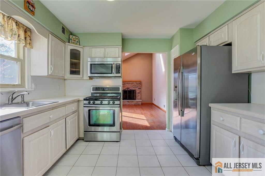 18 Warne Road, Old Bridge, NJ, 07747 image 10