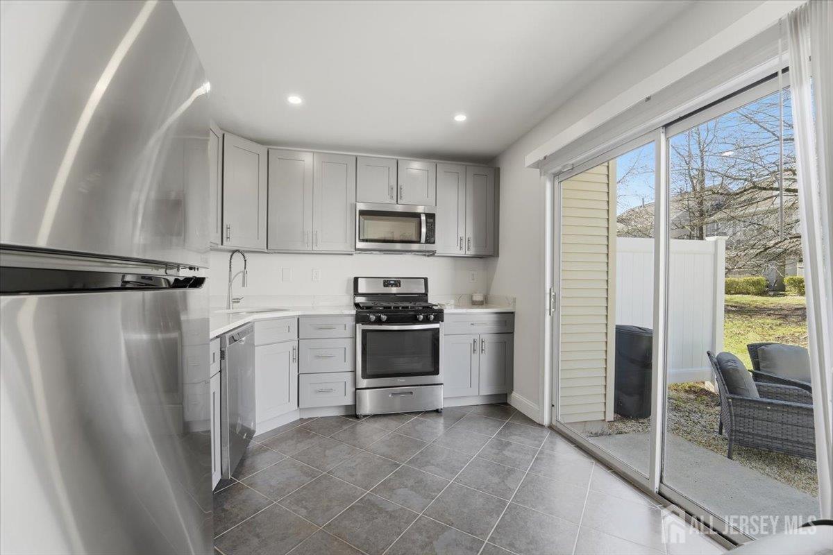 63 Amberly Court, Franklin, NJ, 08823 image 10