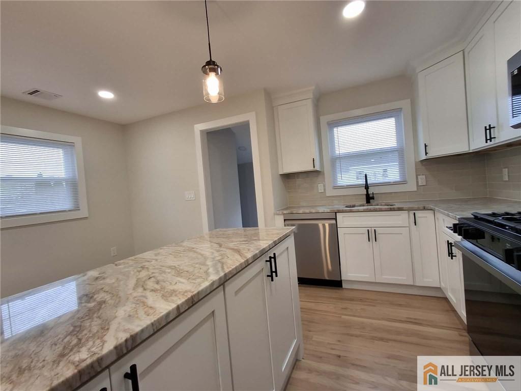 397 Lake Avenue, Colonia, NJ, 07067 image 16