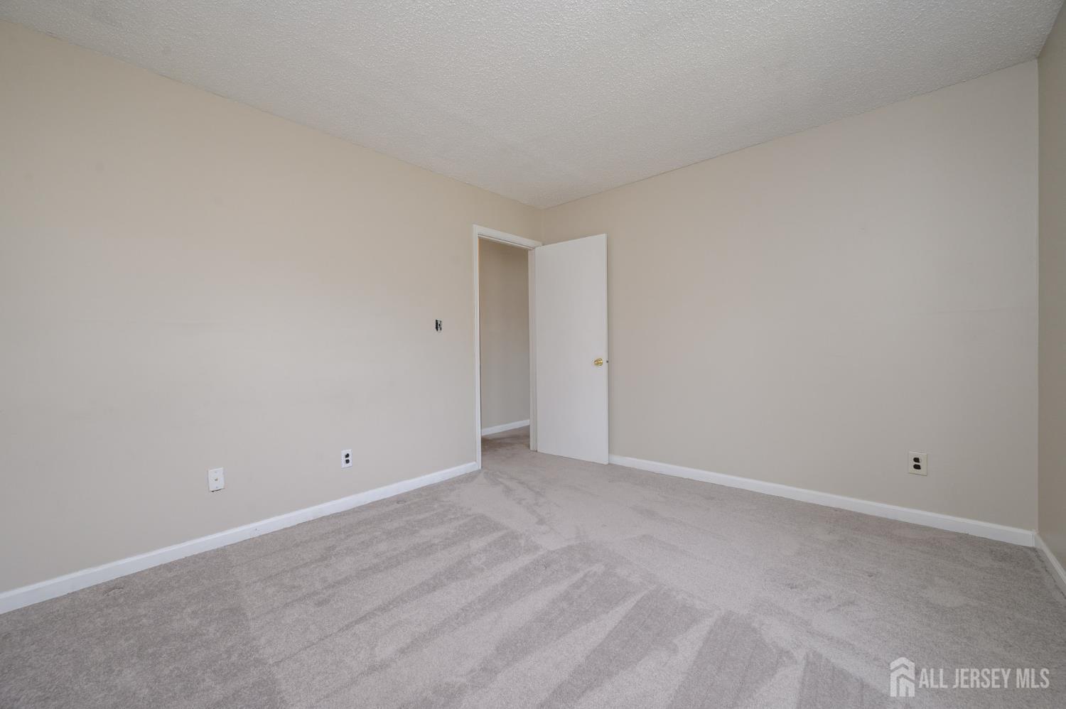 48 Frontier Way, Tinton Falls, NJ, 07753 image 18