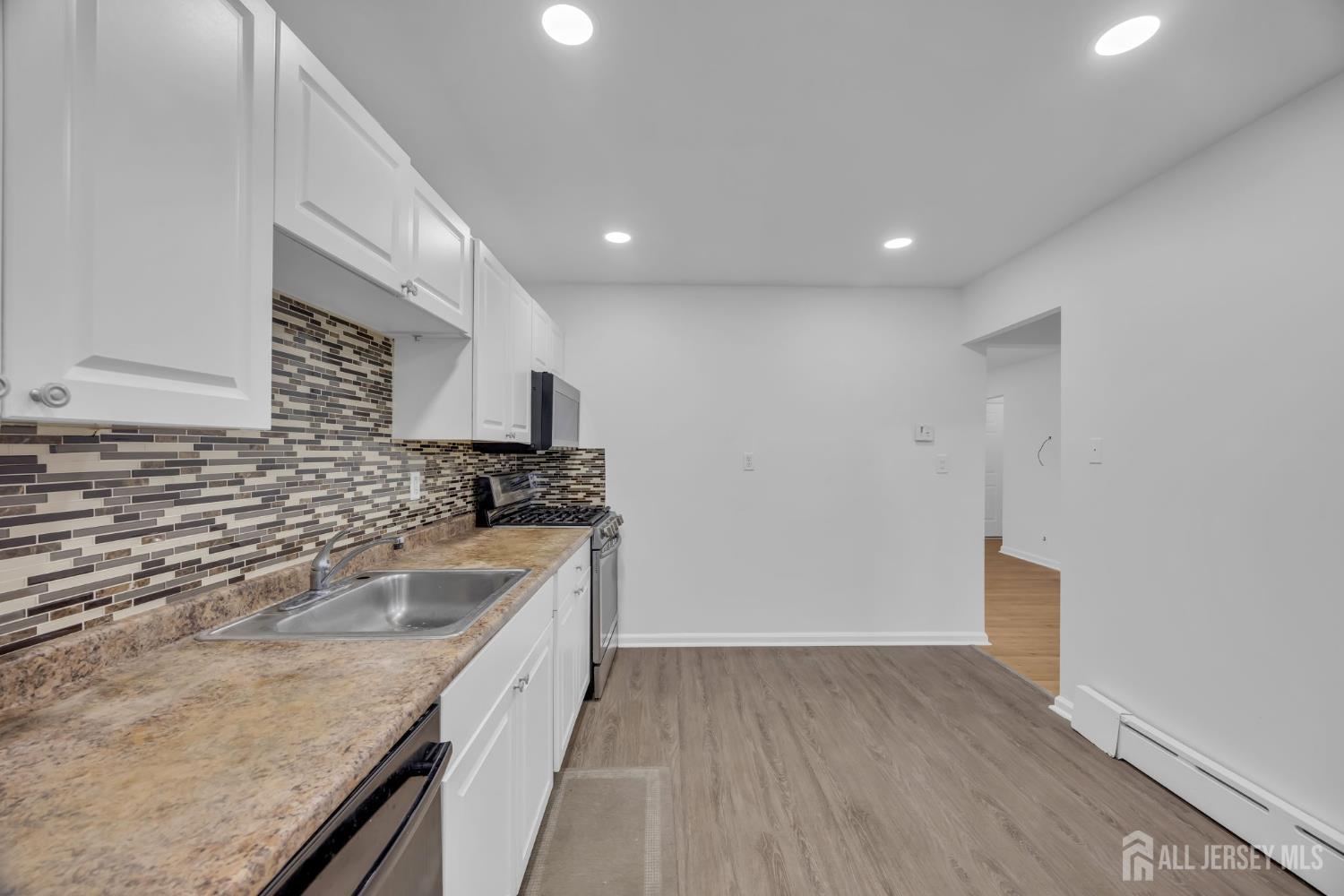 120 Winthrop Road, Edison, NJ, 08817 image 7