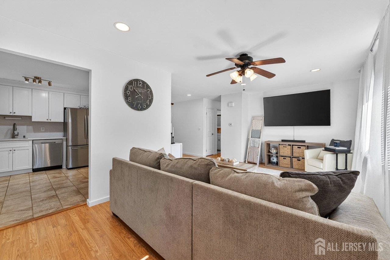 810 Cricket Lane, Woodbridge Proper, NJ, 07095 image 11