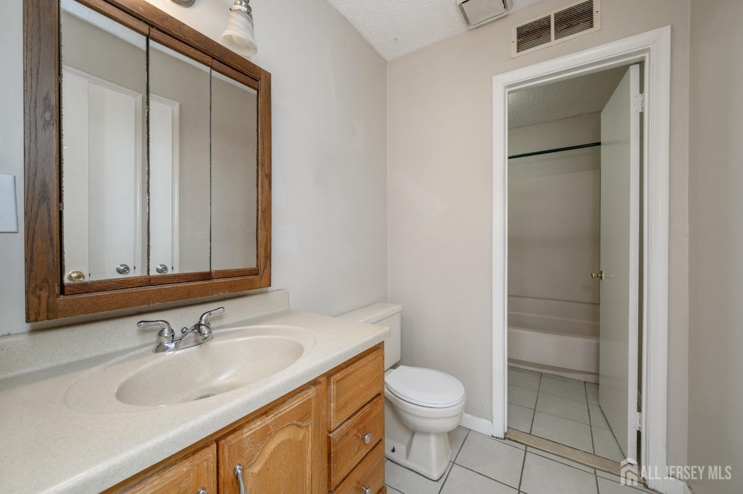 48 Frontier Way, Tinton Falls, NJ, 07753 image 22