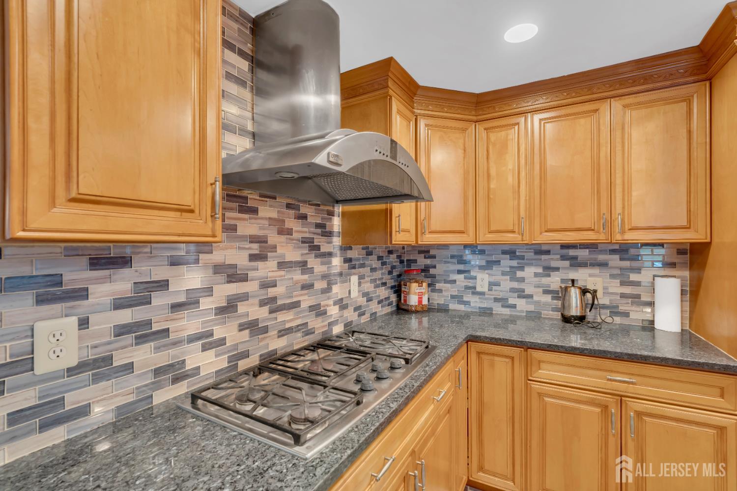 17 Hollywood Drive, Woodbridge Proper, NJ, 07095 image 20