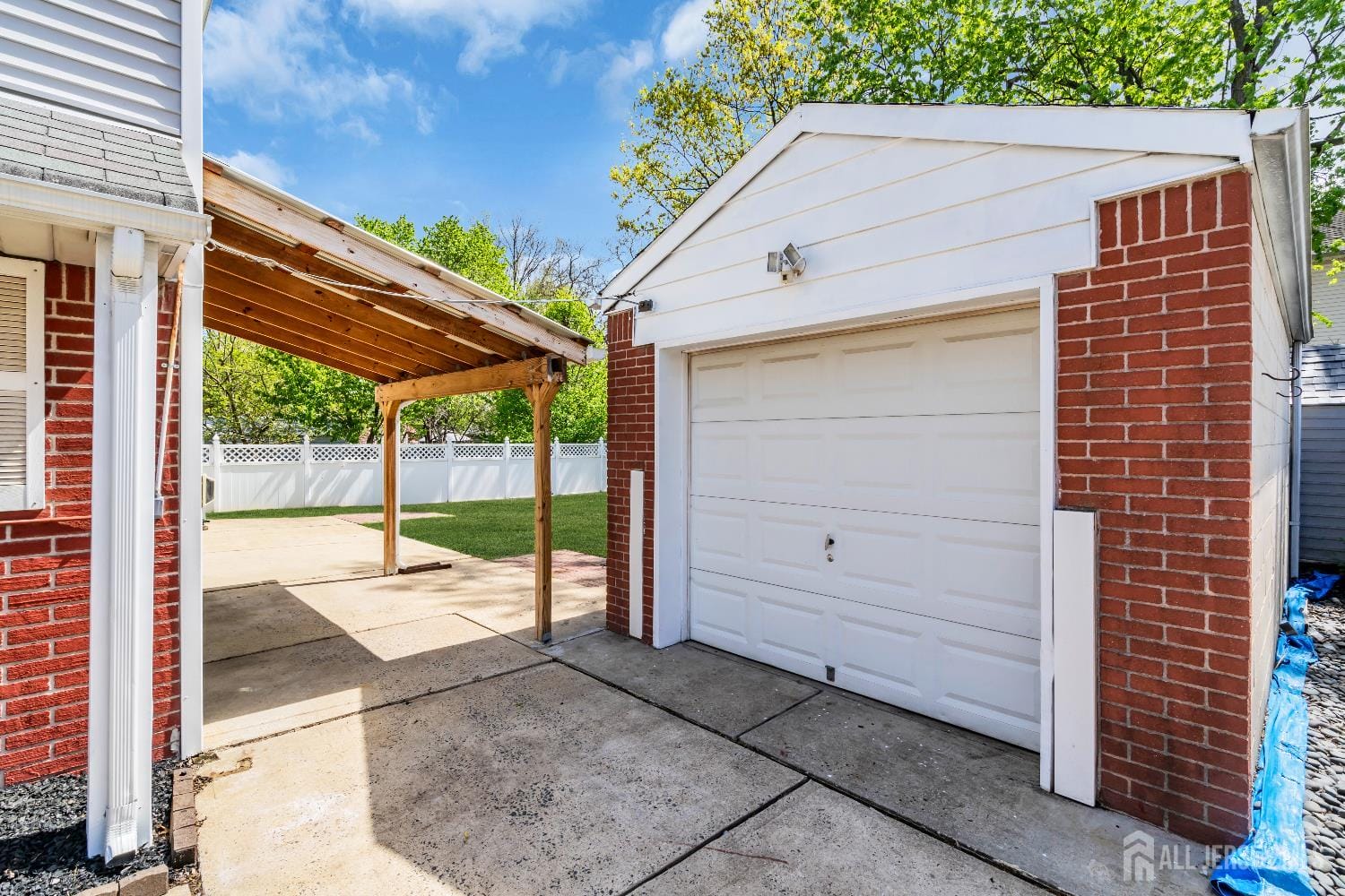 52 Walnut Street, Edison, NJ, 08817 image 16
