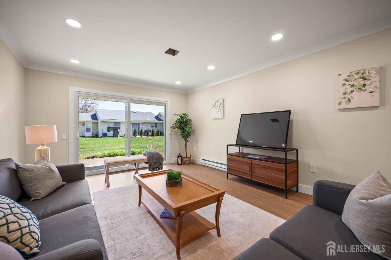 701 Croydon Road A, Monroe, NJ, 08831 image 15