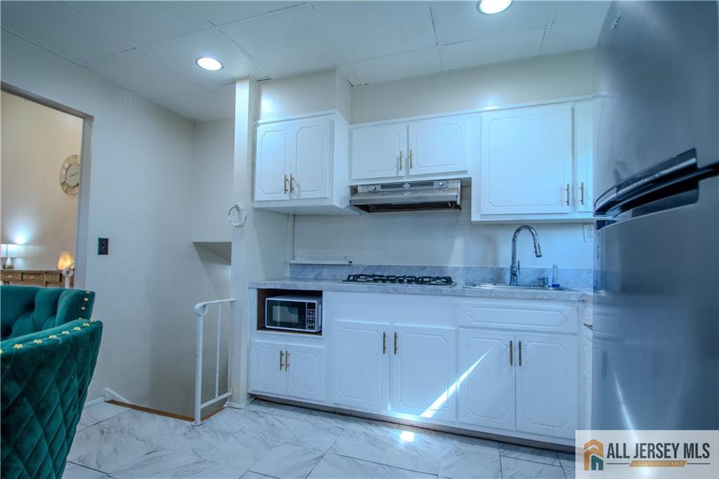 19 Hyde Avenue, Iselin, NJ, 08830 image 8