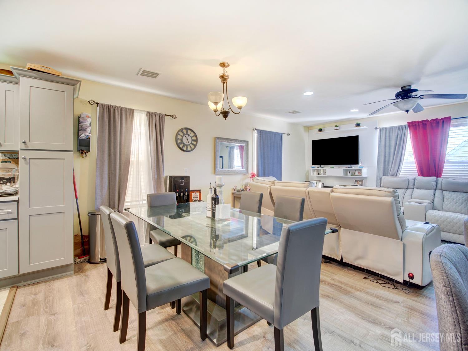 267 Watson Avenue Image 4