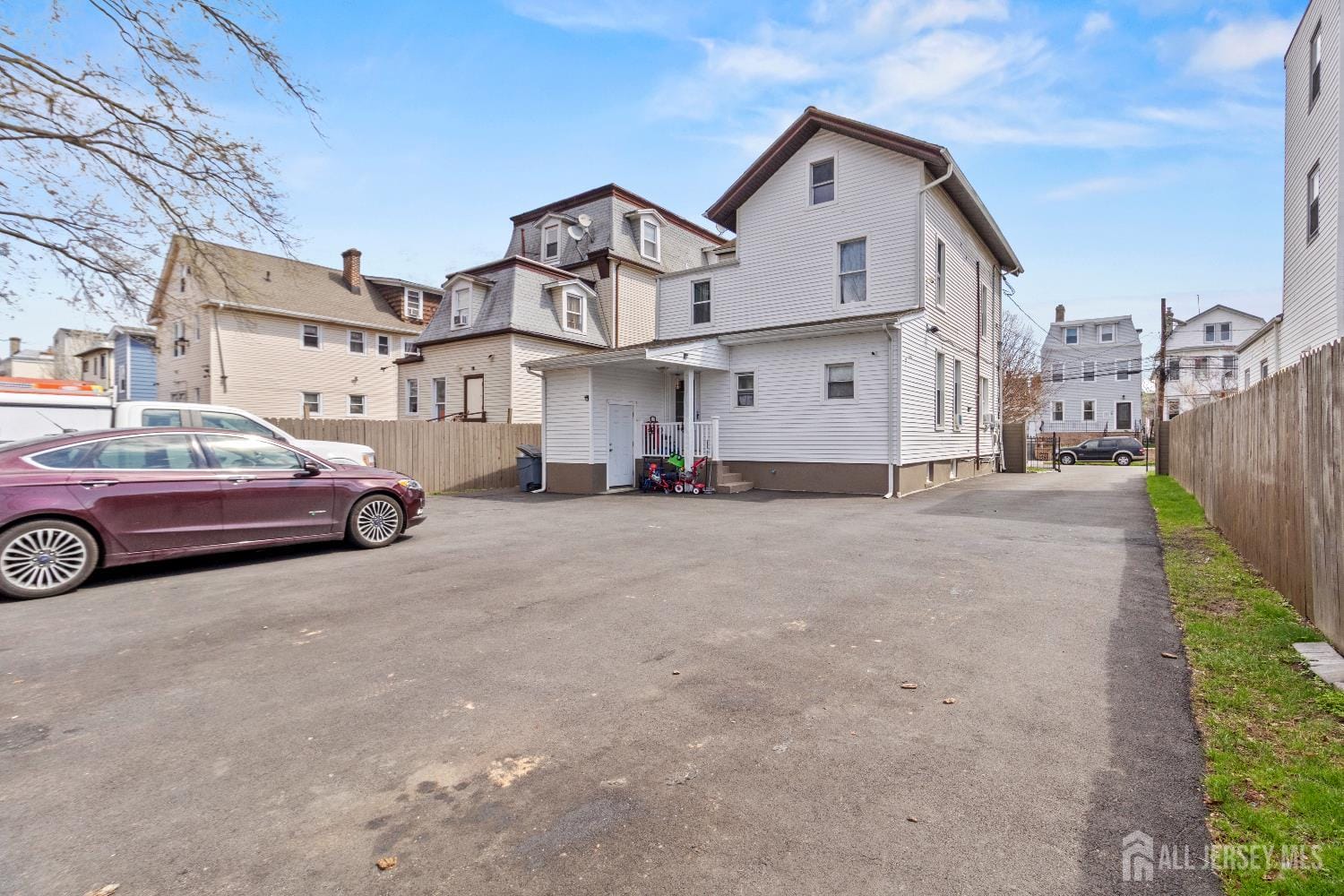 540-542 Jefferson Avenue Image 5