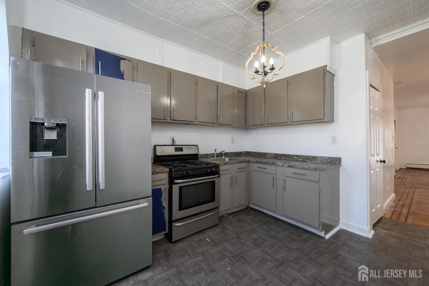 661 Kennedy Boulevard, Bayonne, NJ, 07002 image 13