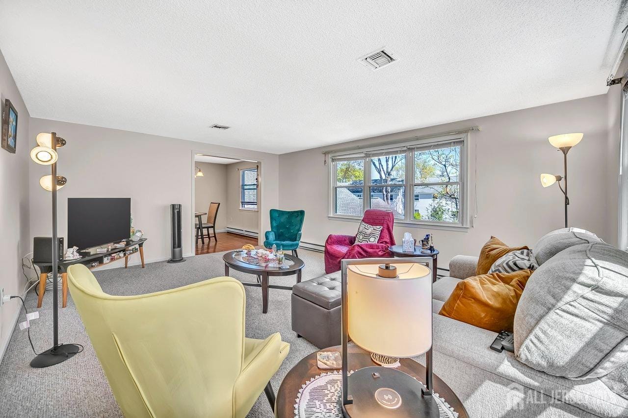 312 Sharon Way 312N Image 4