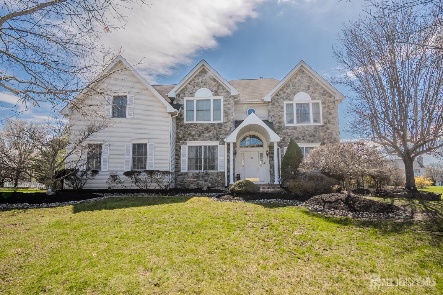 3 Colonial Court, Plainsboro, NJ, 08536