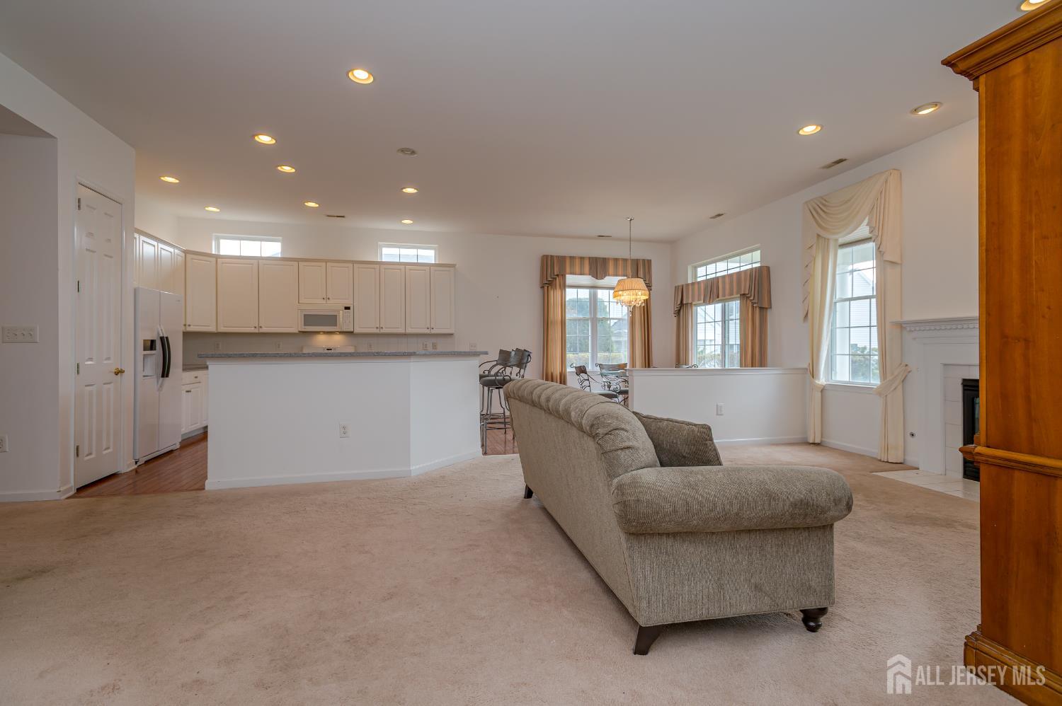 3 Hogan Way, Monroe, NJ, 08831 image 11