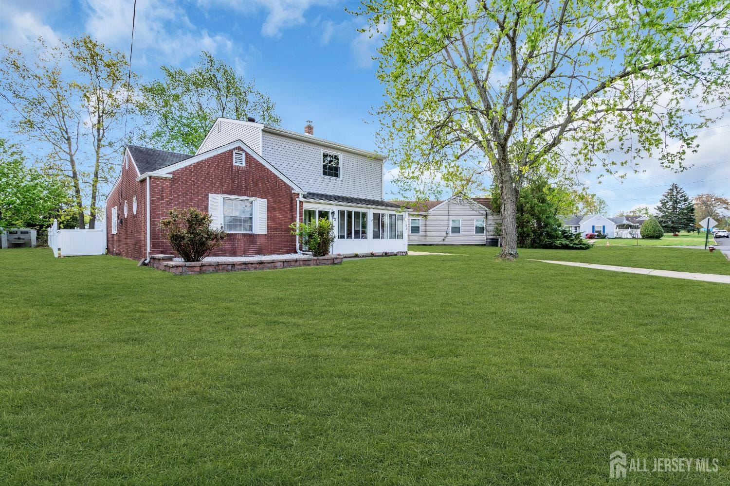 52 Walnut Street, Edison, NJ, 08817 image 27