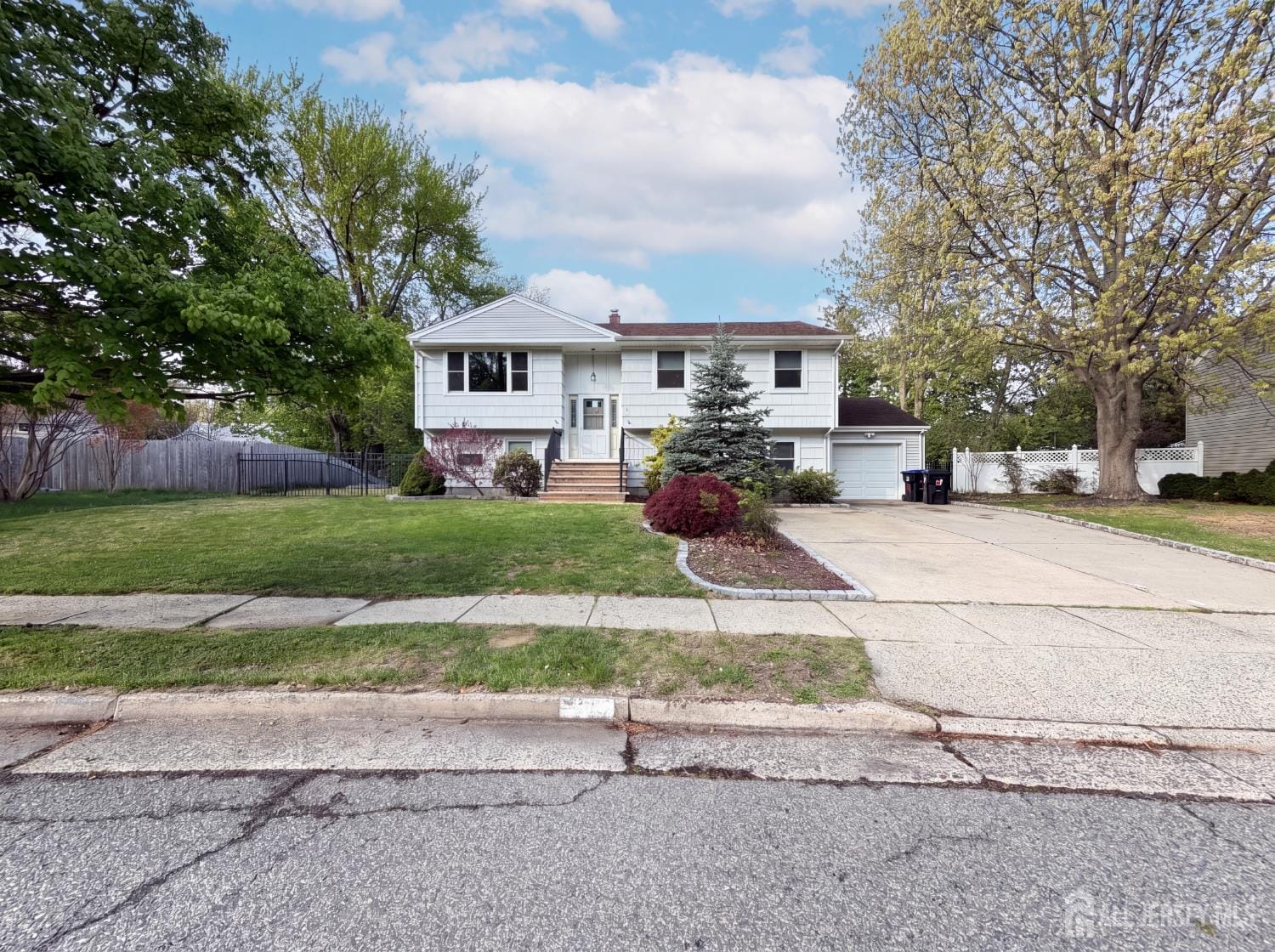 19 Central Avenue, East Brunswick, NJ, 08816 image 32