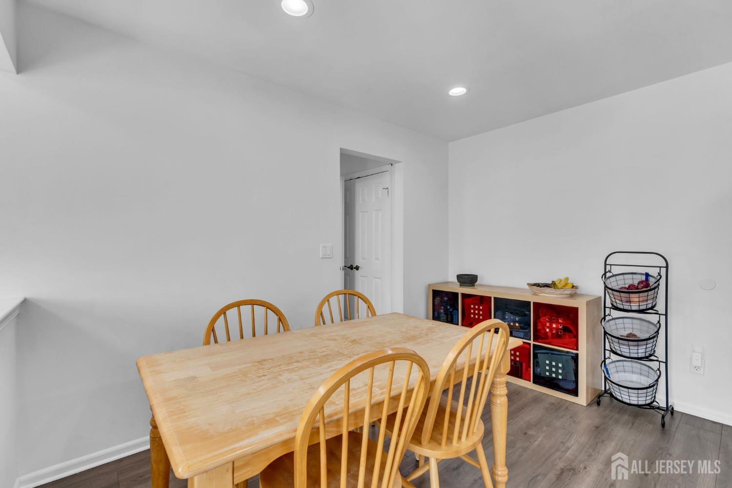 52 Zeller Drive, Franklin Twsp, NJ, 08873 image 22