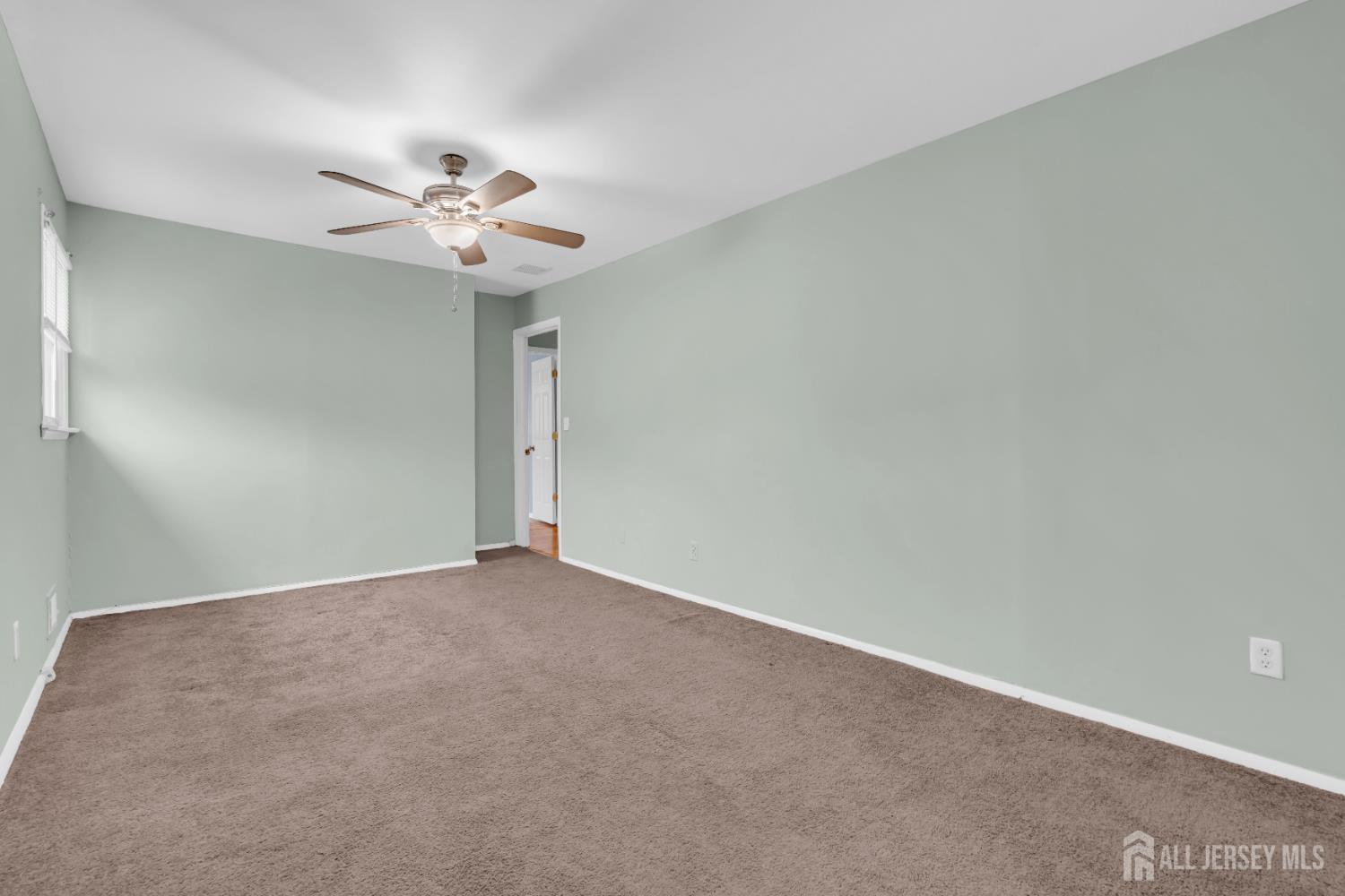 17 Hollywood Drive, Woodbridge Proper, NJ, 07095 image 28